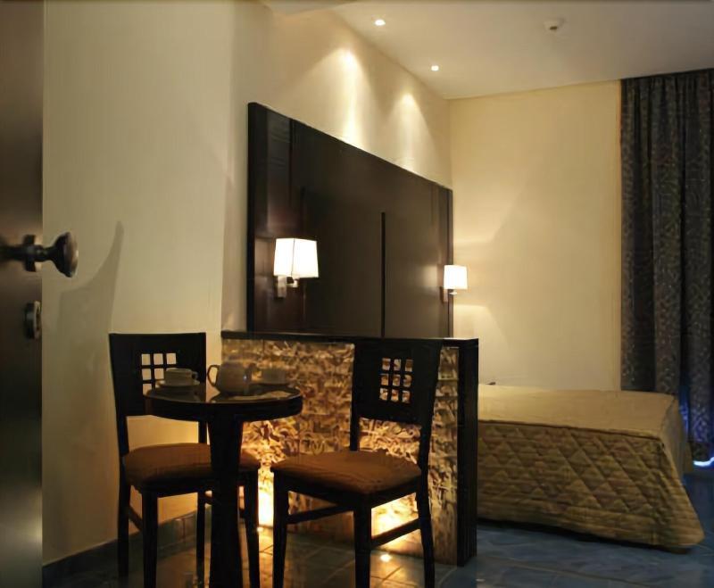 Hotel La Lucertola 4*